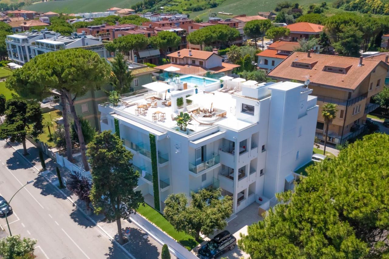 Villa Mare ปีเนโต ภายนอก รูปภาพ